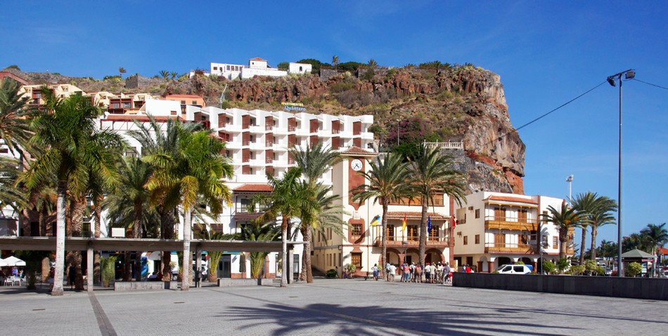 ������� Plaza de las Americas