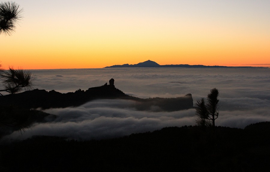 Вид на Тенерифе с острова Гран Канария